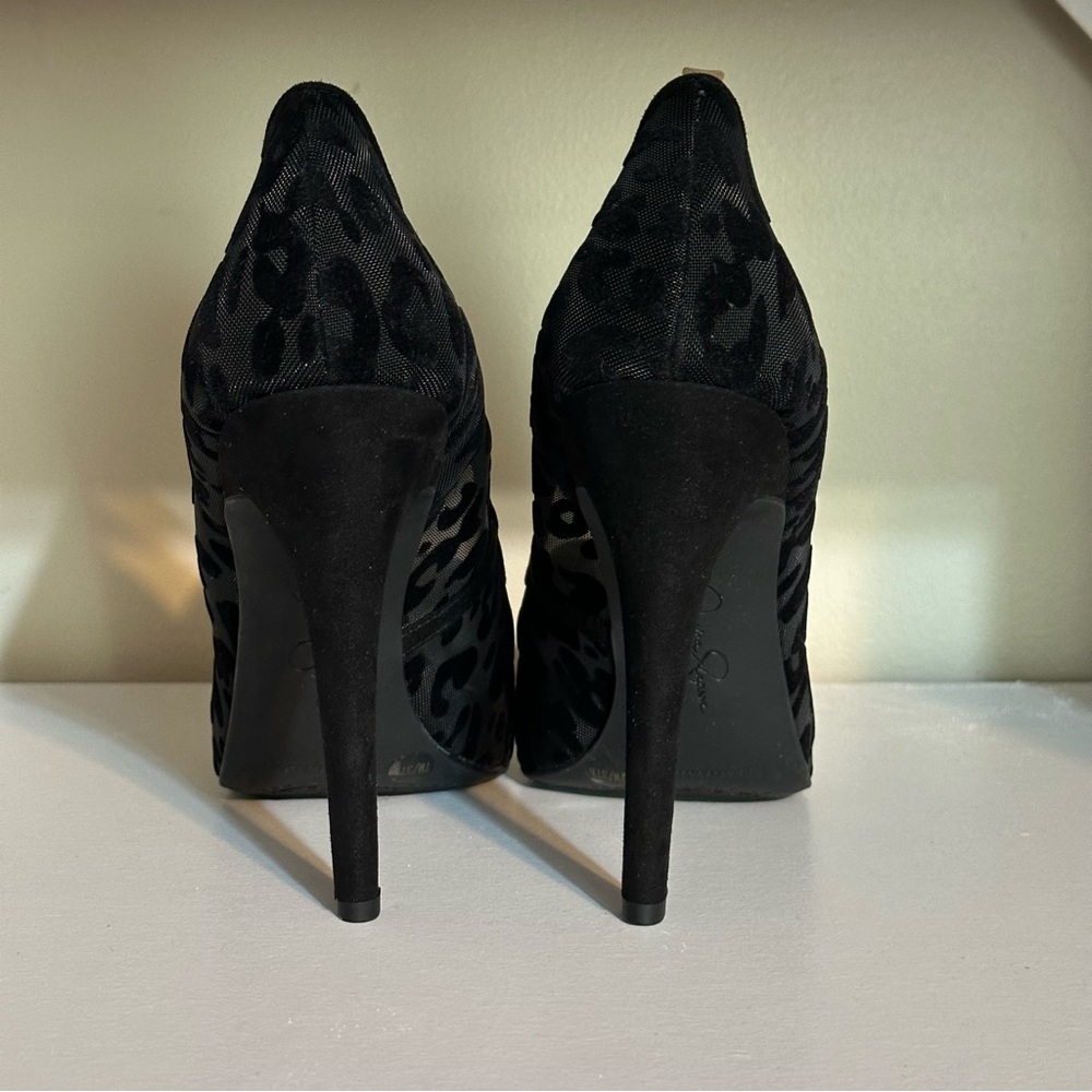 Jessica Simpson Black Animal Print Heels